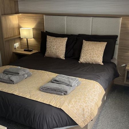 Pet Friendly 2-Bed Lodge Near Preston & Blackpool Exterior foto