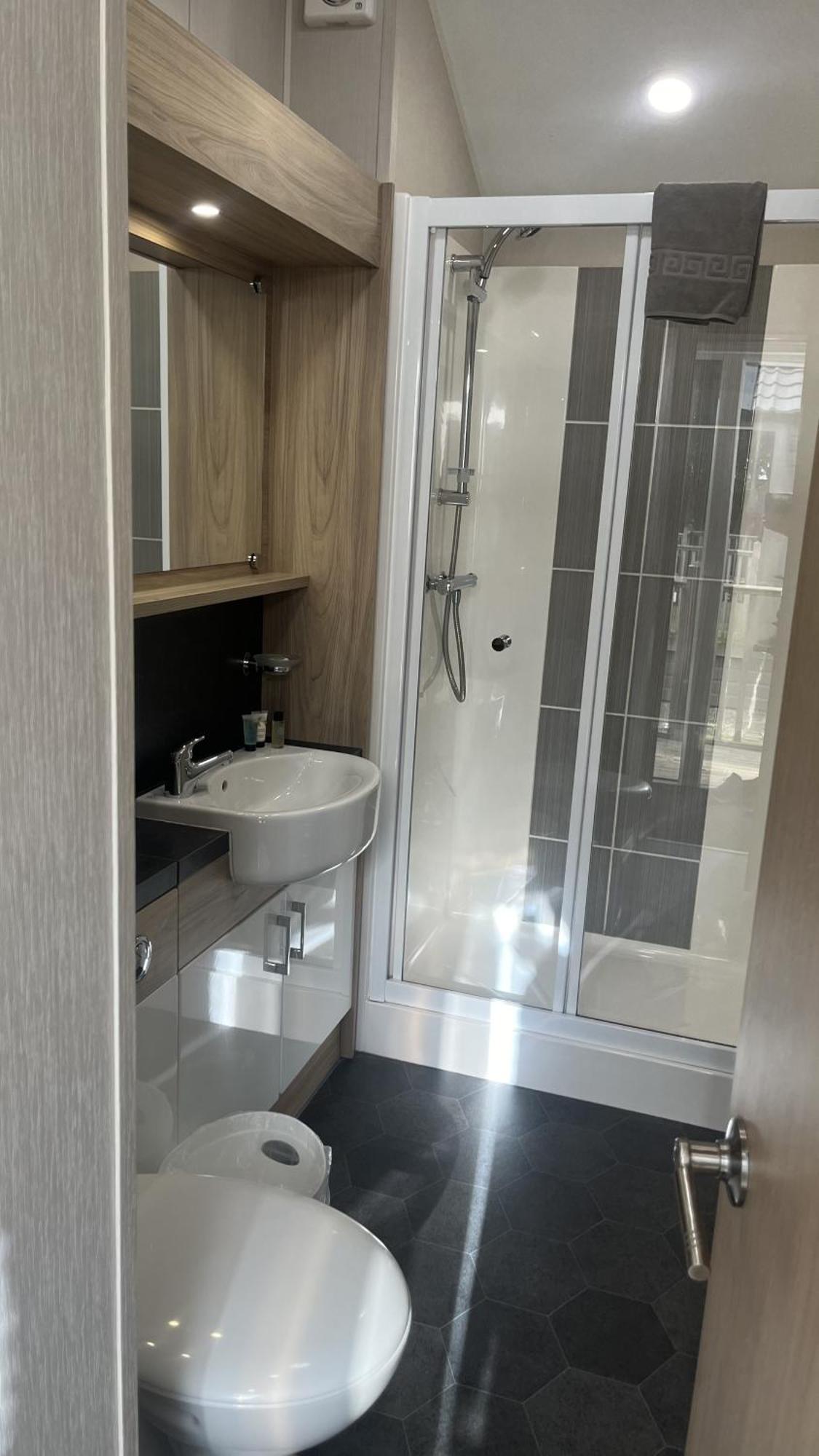Pet Friendly 2-Bed Lodge Near Preston & Blackpool Exterior foto